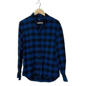Uniqlo flannel Buffalo plaid button shirt Small black blue cotton soft